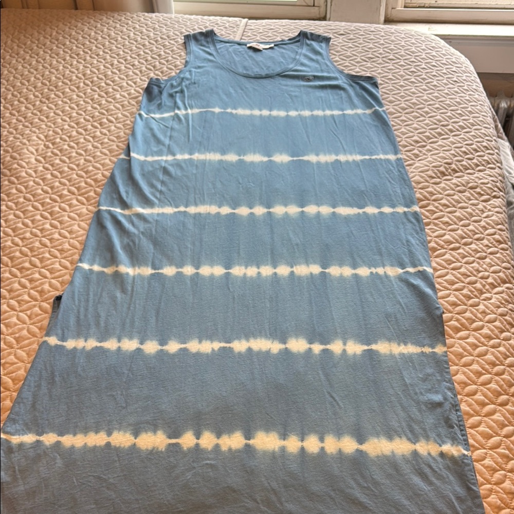 Vineyard Vines Blue and White Striped Sleeveless Dress